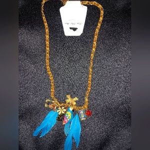 Rhinestones Macaw Feathers Gold Tone 9" Necklace  NWT